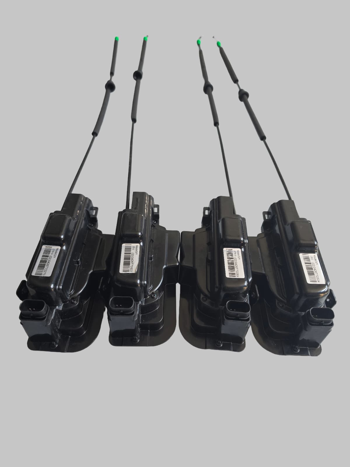 Soft Close Uși - Model 3 2017-2023 3