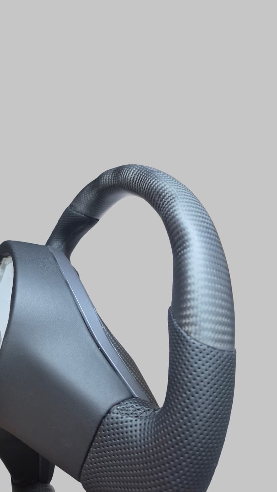 Volan Carbon Mat - Piele Perforata - Model Y 2021-2025 - Cu incalzire 3